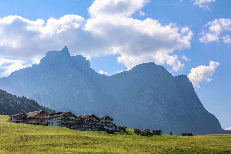 hiking the dolomites on a budget